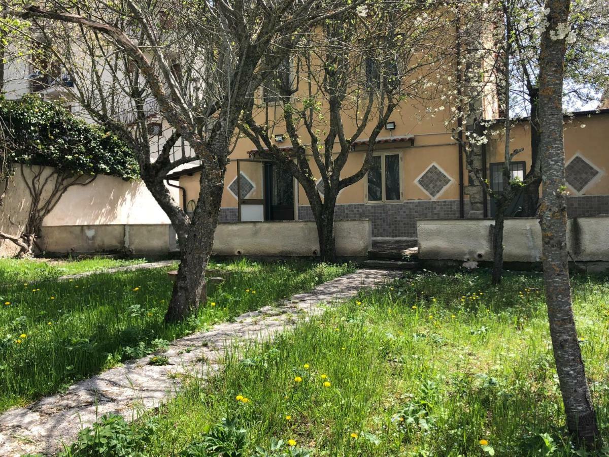 B&B Al San Francesco Castel Di Sangro Exteriör bild